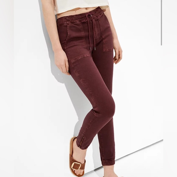 American Eagle high waisted burgundy jegging jogger - Picture 1 of 4